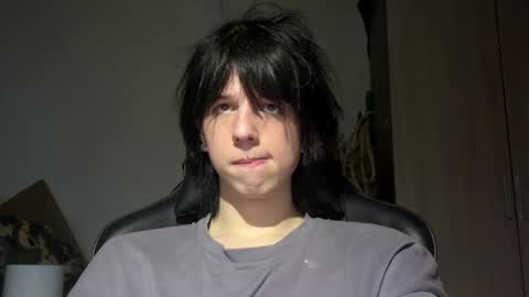 Mark online show from 04-21-26, 08:44