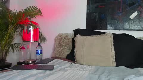 Markus latin online show from 01-27-25, 04:33