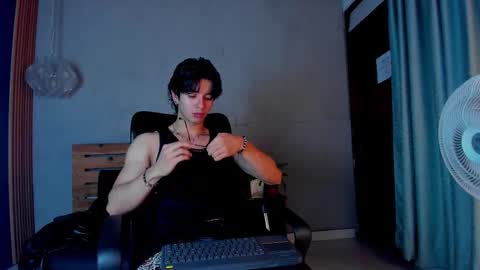 Snapshot of markuss___ chatting on 09-19-25, 02:24 markuss___ online show from 09-19-25, 02:24