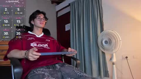 Snapshot of markuss___ chatting on 10-01-25, 02:39 markuss___ online show from 10-01-25, 02:39