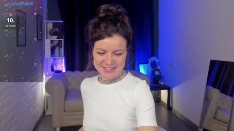 Snapshot of marla_bri chatting on 12-20-25, 12:56 Marla online show from 12-20-25, 12:56