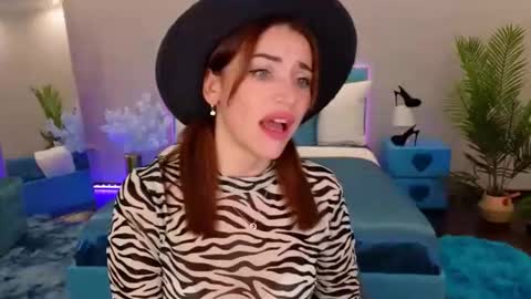 MarlaDewis online show from 11-29-25, 01:03