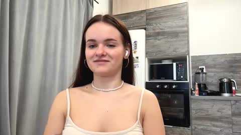 Maja online show from 10-12-25, 07:18
