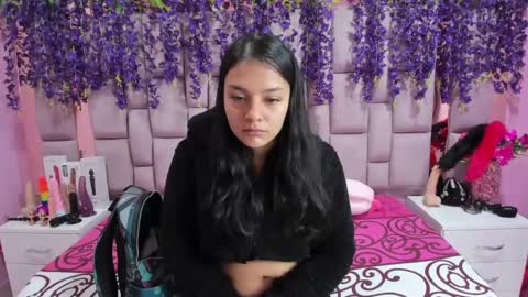 Snapshot of marlyanal chatting on 02-15-25, 01:49 Marly Anal online show from 02-15-25, 01:49