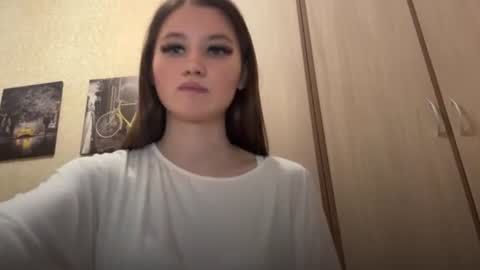 Snapshot of marnieratelle chatting on 07-19-26, 07:34 Chrissy online show from 07-19-26, 07:34