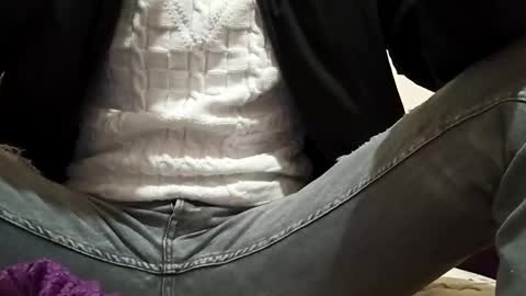 Snapshot of marocreda33 chatting on 03-12-25, 08:41 marocreda33 online show from 03-12-25, 08:41