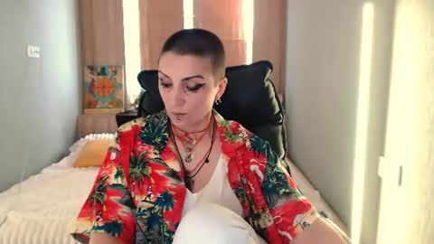 Snapshot of maromiassecret chatting on 07-28-26, 02:13 maromiassecret online show from 07-28-26, 02:13