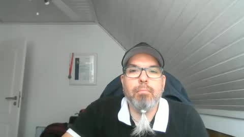 Snapshot of marriedcock1980 chatting on 06-15-26, 09:11 marriedcock1980 online show from 06-15-26, 09:11