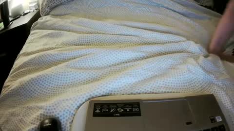 Snapshot of marriedcouple9 chatting on 10-08-25, 02:42 Jess and Nick online show from 10-08-25, 02:42