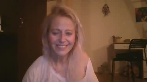 MaryGoRound online show from 01-17-25, 03:12