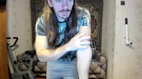 Snapshot of marryplz chatting on 12-10-24, 09:12 Alan online show from 12-10-24, 09:12