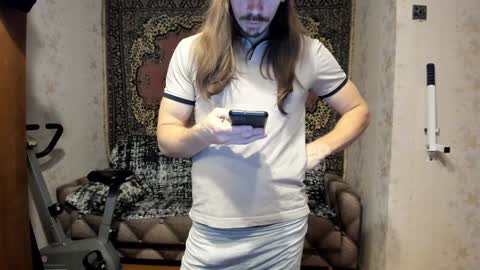 Snapshot of marryplz chatting on 12-16-24, 09:35 Alan online show from 12-16-24, 09:35