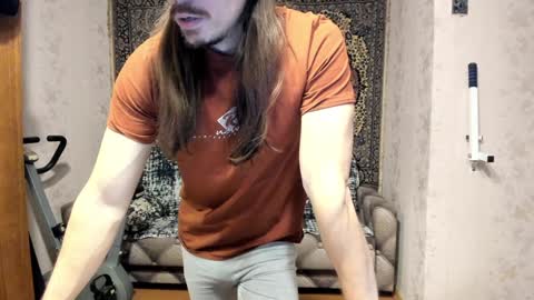 Snapshot of marryplz chatting on 12-17-24, 10:23 Alan online show from 12-17-24, 10:23