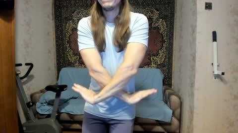 Snapshot of marryplz chatting on 12-26-24, 04:04 Alan online show from 12-26-24, 04:04