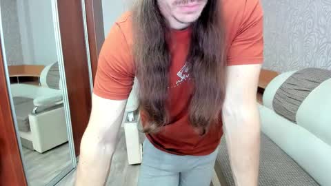 Snapshot of marryplz chatting on 10-27-25, 01:31 Alan online show from 10-27-25, 01:31