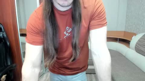 Snapshot of marryplz chatting on 12-15-25, 03:11 Alan online show from 12-15-25, 03:11