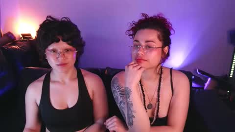 Marsdoll online show from 11-20-25, 04:34