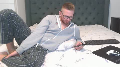 Snapshot of marselle_looker chatting on 12-23-24, 09:59 Marselle online show from 12-23-24, 09:59