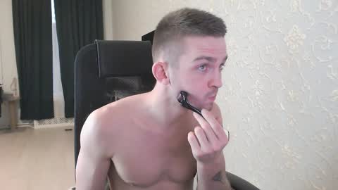 Snapshot of marselle_looker chatting on 01-24-25, 08:02 Marselle online show from 01-24-25, 08:02