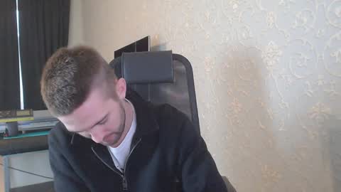 Snapshot of marselle_looker chatting on 02-02-25, 11:51 Marselle online show from 02-02-25, 11:51