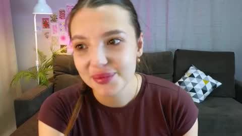 Snapshot of marshmelany chatting on 10-09-25, 01:47 marshmelany online show from 10-09-25, 01:47