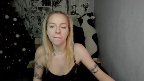 Martha Cameron online show from 12-20-24, 11:37