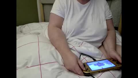 Martha online show from 11-07-25, 03:39