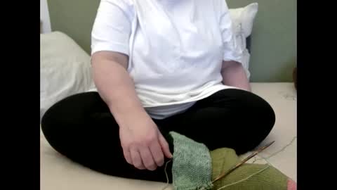 Martha online show from 04-18-26, 05:44