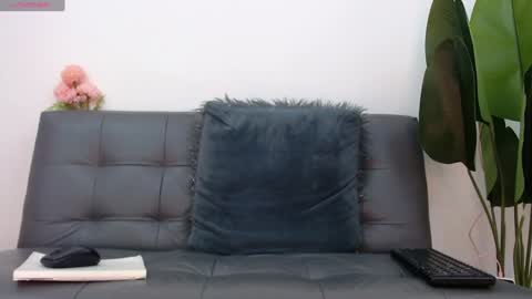 marthina thompson online show from 02-05-25, 03:52