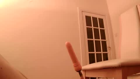Snapshot of marthinez3 chatting on 08-08-26, 12:02 a online show from 08-08-26, 12:02