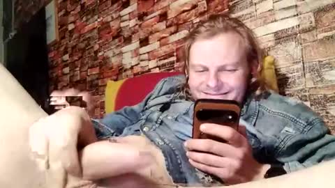 VG online show from 10-22-25, 01:17