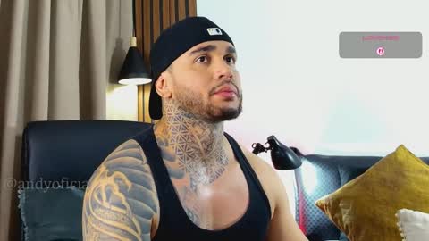 Snapshot of martin_colby05 chatting on 06-03-26, 01:08 ONLYFANS Sotoandres modelo independiente online show from 06-03-26, 01:08
