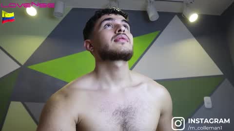 Martin Colleman online show from 12-23-25, 04:10