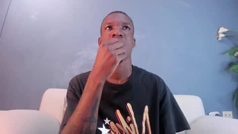 Snapshot of martin_killer chatting on 01-20-25, 01:18 Martin online show from 01-20-25, 01:18