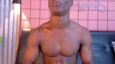 Snapshot of martin_killer chatting on 09-16-25, 01:28 Martin online show from 09-16-25, 01:28