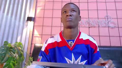 Martin online show from 01-17-26, 01:10