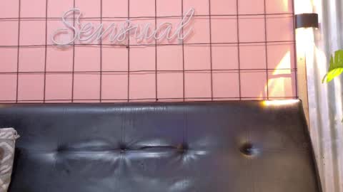 Martin online show from 04-17-26, 01:30