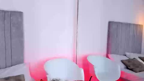 Snapshot of martina_adams chatting on 01-09-26, 08:10 mari online show from 01-09-26, 08:10