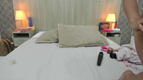 Martina online show from 05-31-26, 06:09
