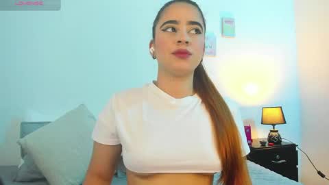 C A R O L I N A  online show from 03-21-26, 10:42