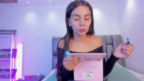 Martina online show from 01-18-25, 12:04