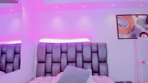 Martina online show from 09-11-25, 12:16