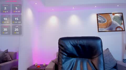 Martina online show from 06-25-26, 12:31