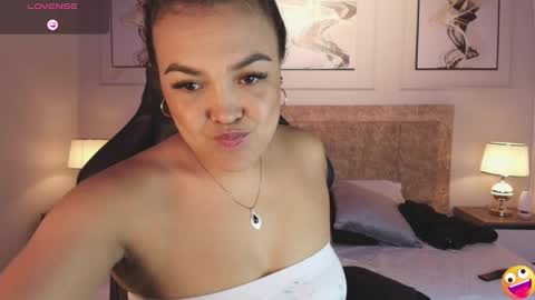 NATALIA ON A TRAVEL FROM DECEMBER 6TH TO THE 9TH ENJOY ME BEFORE I LEAVE online show from 01-10-25, 08:04