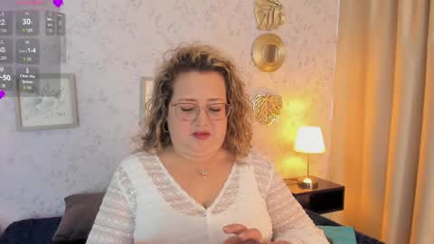 Martina Caicedo online show from 05-21-26, 11:17