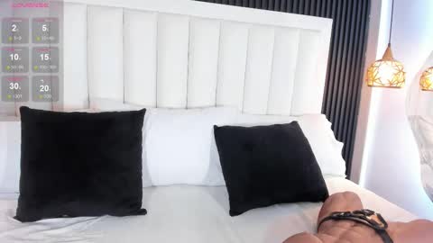 Snapshot of martinagracex chatting on 12-22-25, 11:13 Martina Gracex online show from 12-22-25, 11:13