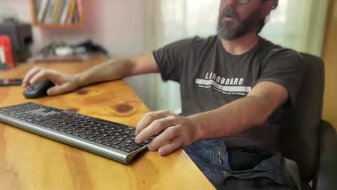 Martincito online show from 12-18-24, 12:29