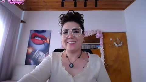 Snapshot of martiniella chatting on 06-16-26, 08:55 Antonella Martini online show from 06-16-26, 08:55