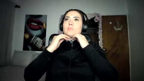 Snapshot of martiniella chatting on 06-22-26, 04:09 Antonella Martini online show from 06-22-26, 04:09