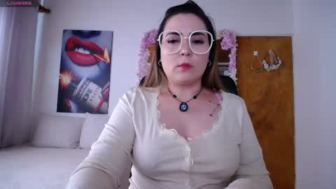Snapshot of martiniella chatting on 07-05-26, 09:22 Antonella Martini online show from 07-05-26, 09:22